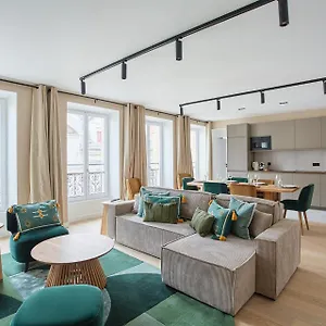 Beaubourg Le Marais By Studio Prestige Apartment