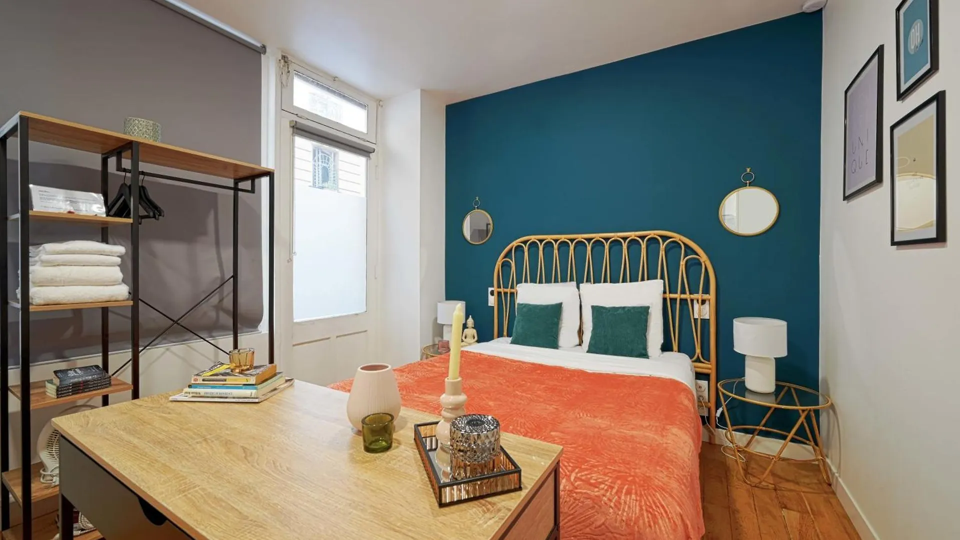 Modern Studio Fully Renovated Apartment Paris France